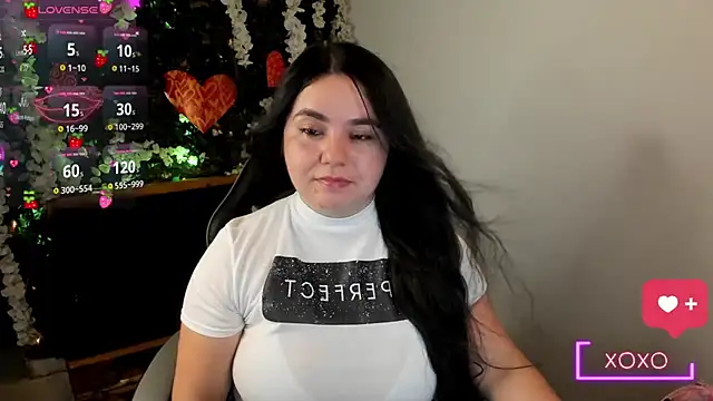 Snapshot of ainohacarter_89 chatting on March 17, 2026, 3:00 am ainohacarter 89 online show from March 17, 2026, 3:00 am