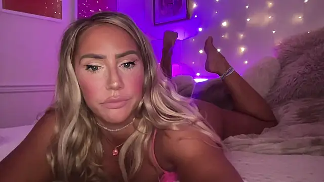 Snapshot of Fitnessbabe69 chatting on July 21, 2026, 7:32 am Fitnessbabe69 online show from July 21, 2026, 7:32 am