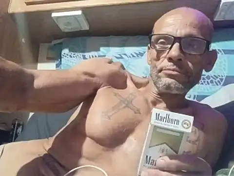 lelandm77 online show from June 18, 2026, 12:31 pm
